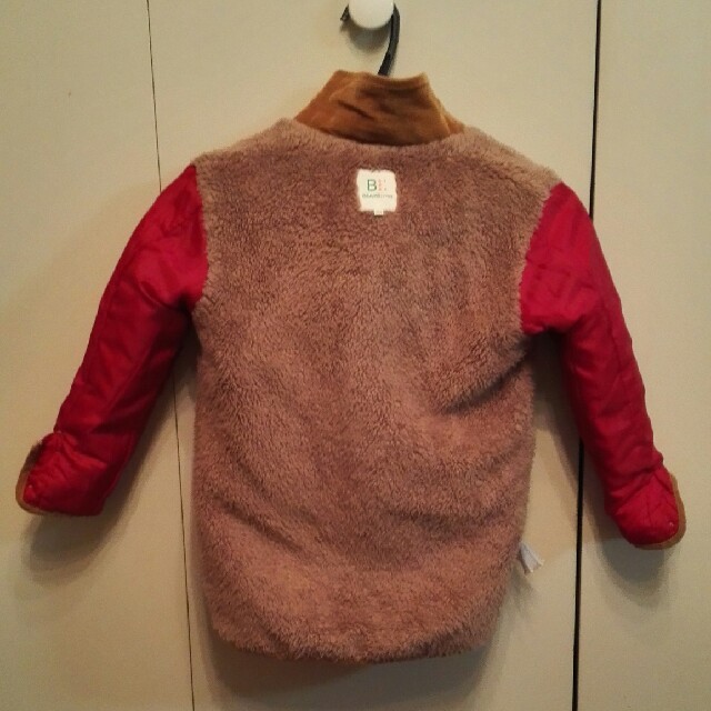 BEAMS(ビームス)のBEAMSアウター　120 キッズ/ベビー/マタニティのキッズ服女の子用(90cm~)(ジャケット/上着)の商品写真