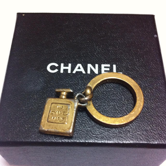 CHANEL(シャネル)のシャネル チャーム付きリング レディースのアクセサリー(リング(指輪))の商品写真