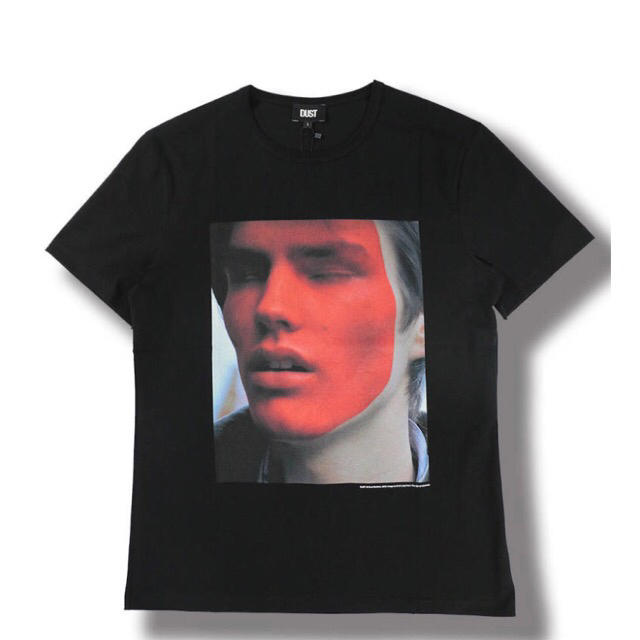 COMME des GARCONS(コムデギャルソン)の新品未使用　定価14500円　DUST Tシャツ　Brett Lloyd メンズのトップス(Tシャツ/カットソー(半袖/袖なし))の商品写真