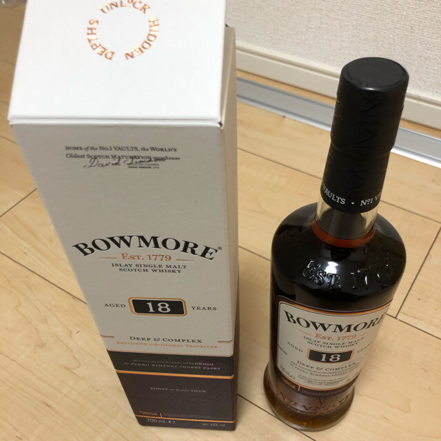 新品　送料無料　ボウモア BOWMORE 18年