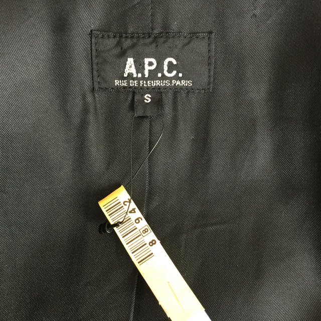 apc アーペーセー　ピーコート　S クリーニング済