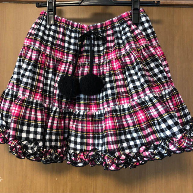 INNER PRESS(インナープレス)のINＮERPRESS  女の子　スカート 160 キッズ/ベビー/マタニティのキッズ服女の子用(90cm~)(スカート)の商品写真