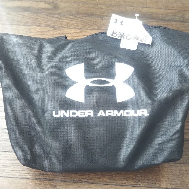 UNDER ARMOUR(アンダーアーマー)のアンダーアーマー福袋 スポーツ/アウトドアのトレーニング/エクササイズ(トレーニング用品)の商品写真