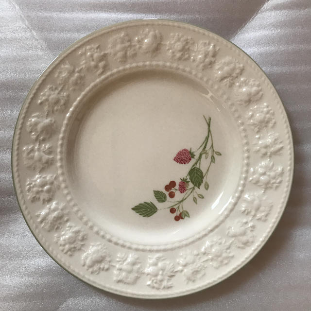 WEDGWOOD - 新品 ウェッジウッドの食器 20cm 2枚組の通販 by sa's shop｜ウェッジウッドならラクマ