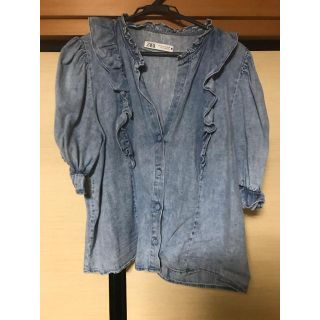 ザラ(ZARA)のZARA ザラ デニム シャツ ブラウス フリル(シャツ/ブラウス(半袖/袖なし))