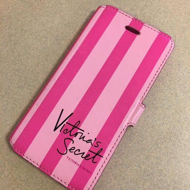 Victoria's Secret(ヴィクトリアズシークレット)のiPhone5.5Sケースカバー スマホ/家電/カメラのスマホアクセサリー(モバイルケース/カバー)の商品写真