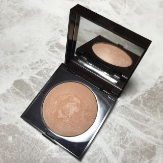 ローラメルシエ(laura mercier)のローラメルシエ　マットラディアンスベイクドパウダー(フェイスカラー)