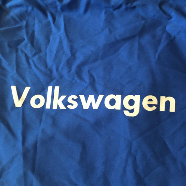 Volkswagen(フォルクスワーゲン)の【カズトシ様用】フォルクスワーゲン　保護用シートカバー 自動車/バイクの自動車(車内アクセサリ)の商品写真