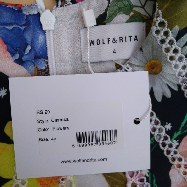 こども ビームス(コドモビームス)のタグつき新品　WOLF＆RITA　花柄トップス キッズ/ベビー/マタニティのキッズ服女の子用(90cm~)(ブラウス)の商品写真