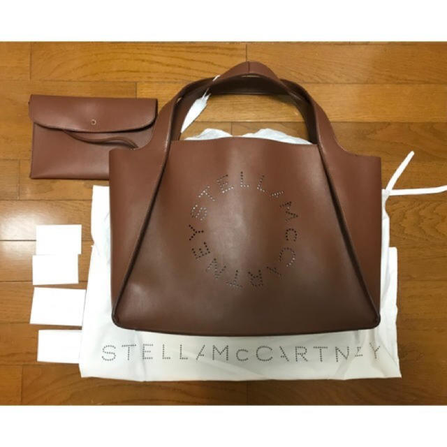 Stella McCartney(ステラマッカートニー)のロゴトート レディースのバッグ(ハンドバッグ)の商品写真