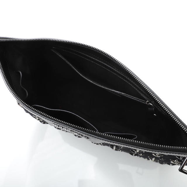 印象のデザイン JIMMY CHOO 美品 デレク スタッズ クラッチバッグ