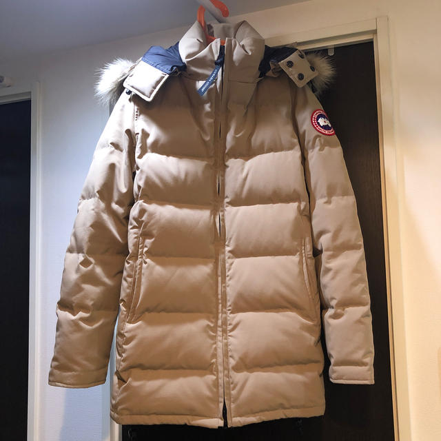 CANADA GOOSE(カナダグース)の美品 カナダグース レディース M ベルビル レディースのジャケット/アウター(ダウンジャケット)の商品写真