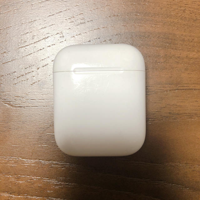 AirPods 充電ケースのみ