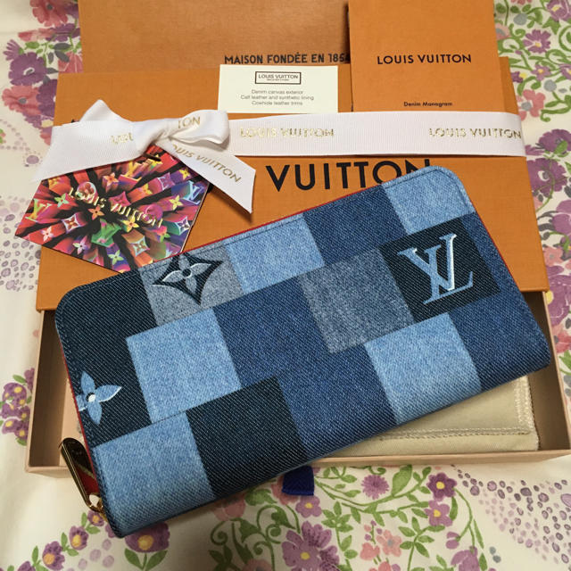 希少‼️新品 未使用❣️LOUIS VUITTON  ジッピー ウォレット