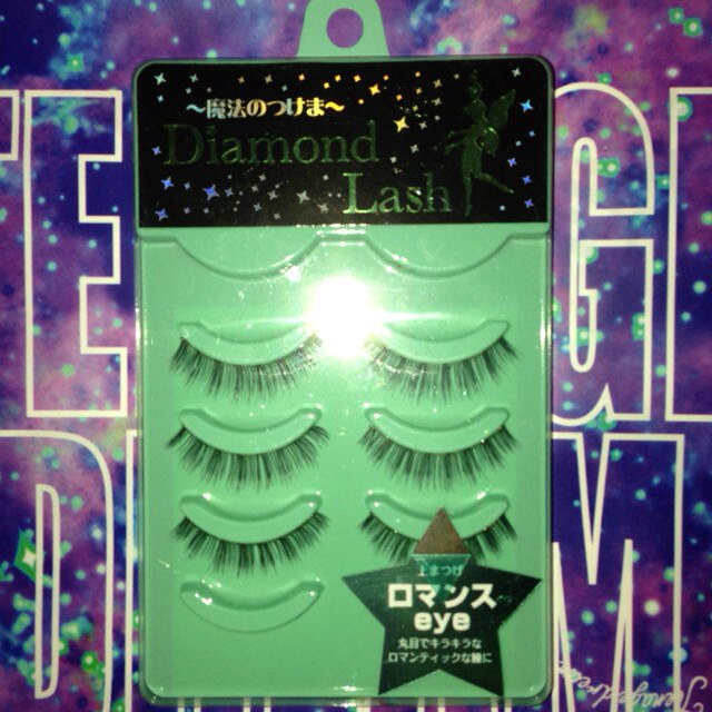 Diamond Beauty(ダイヤモンドビューティー)のDiamond Lash ロマンスeye コスメ/美容のベースメイク/化粧品(その他)の商品写真