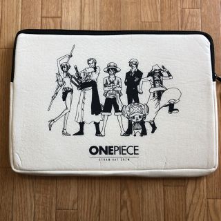 スリーコインズ(3COINS)のONE PIECE 3COINS タブレットケース(モバイルケース/カバー)