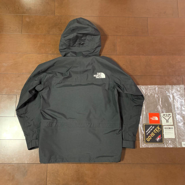 THE NORTH FACE(ザノースフェイス)のTHE NORTH FACE マウンテンライトジャケット S メンズのジャケット/アウター(マウンテンパーカー)の商品写真