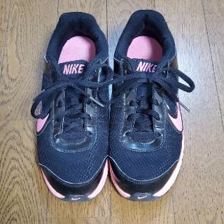 ナイキ(NIKE)の★mmaiiko様専用★NIKE　スニーカー　22センチ(スニーカー)