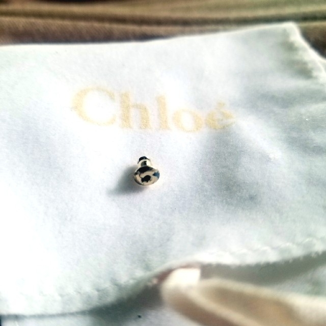 Chloe(クロエ)のChloe ロゴピアス レディースのアクセサリー(ピアス)の商品写真