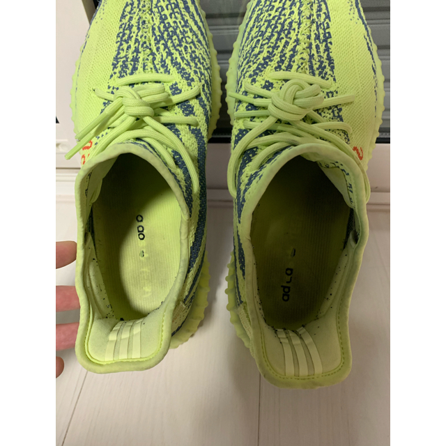 adidas(アディダス)のyeezy boost 350 V2 イエロー　29cm メンズの靴/シューズ(スニーカー)の商品写真