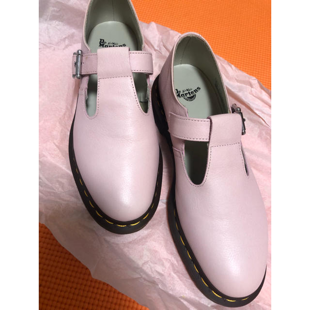 Dr.Martens(ドクターマーチン)のmimちゃん着用 ドクターマーチン ソフトピンク ローファー レディースの靴/シューズ(ローファー/革靴)の商品写真