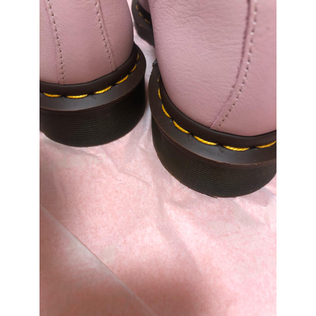 Dr.Martens(ドクターマーチン)のmimちゃん着用 ドクターマーチン ソフトピンク ローファー レディースの靴/シューズ(ローファー/革靴)の商品写真