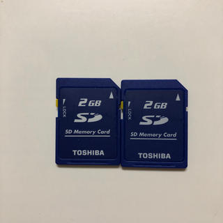 トウシバ(東芝)の東芝 TOSHIBA SDカード 2GB 2枚(コンパクトデジタルカメラ)
