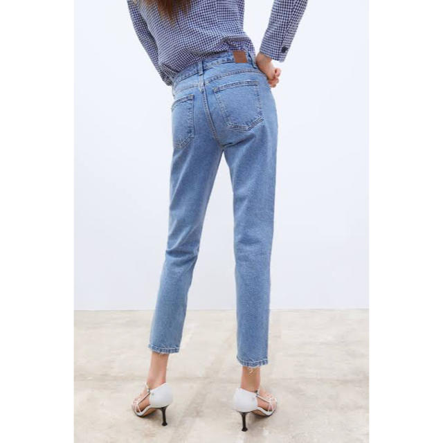 ZARA(ザラ)のザラ マムフィットデニム レディースのパンツ(デニム/ジーンズ)の商品写真