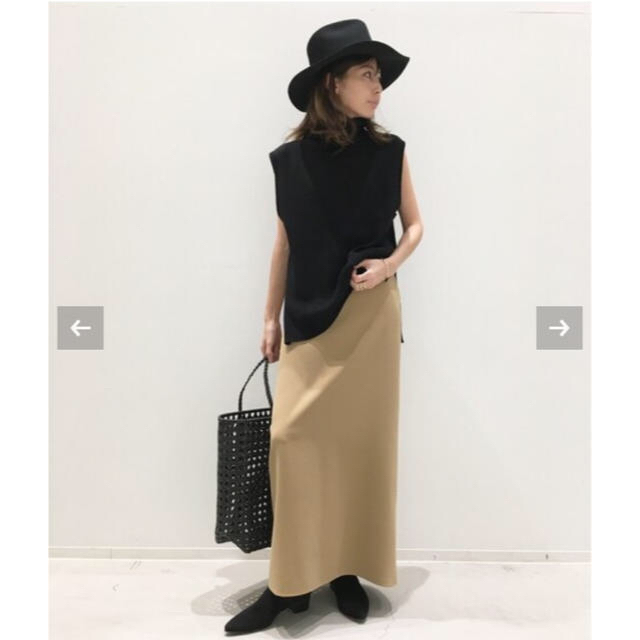 L'Appartement DEUXIEME CLASSE(アパルトモンドゥーズィエムクラス)のアパルトモン Back Slit Long スカート レディースのスカート(ロングスカート)の商品写真