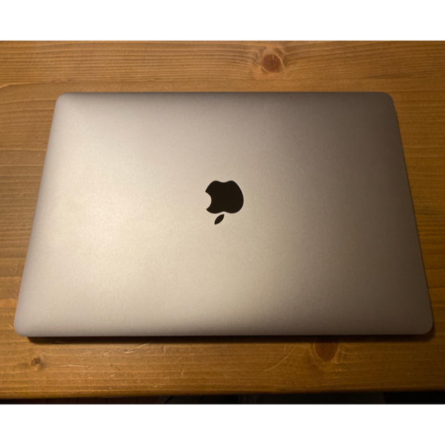 Apple - MacBook  Pro