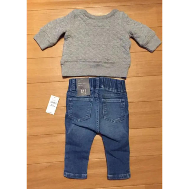 babyGAP(ベビーギャップ)の2枚セット♡キルティング トップス  &新品!ハートデニム 60サイズ キッズ/ベビー/マタニティのベビー服(~85cm)(パンツ)の商品写真