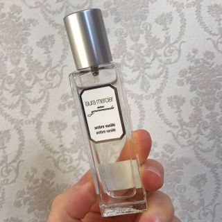 ローラメルシエ(laura mercier)のローラメルシエ  アンバーバニラ(香水(女性用))