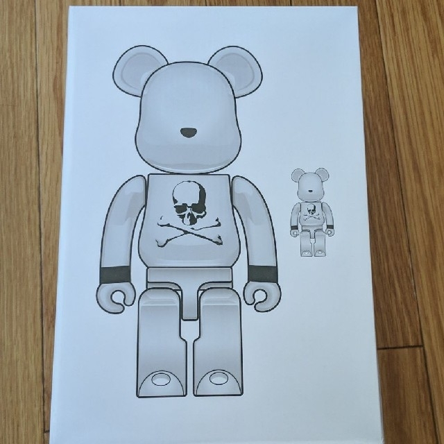 MEDICOM TOY(メディコムトイ)のBE@RBRICK mastermind　400％&100％ エンタメ/ホビーのフィギュア(その他)の商品写真