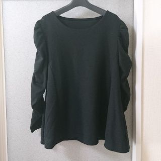 ザラ(ZARA)のブラックのカットソー(カットソー(長袖/七分))