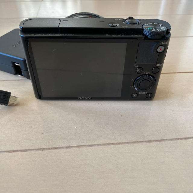 SONY DSC-RX100 デジタルカメラ　本体