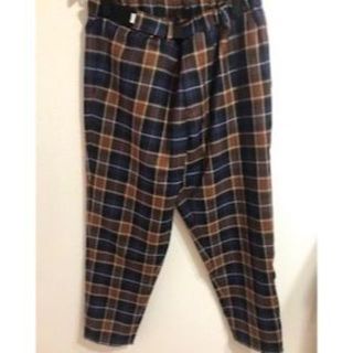 コモリ(COMOLI)の19AW GRAPHPAPER WOOL CHECK COOKパンツ(その他)