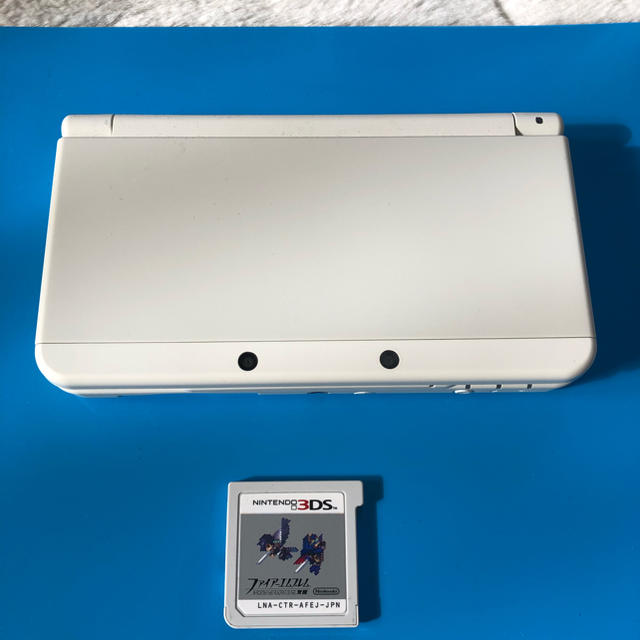 ニンテンドー3DS(ニンテンドー3DS)のニンテンドー3DS エンタメ/ホビーのゲームソフト/ゲーム機本体(携帯用ゲーム機本体)の商品写真