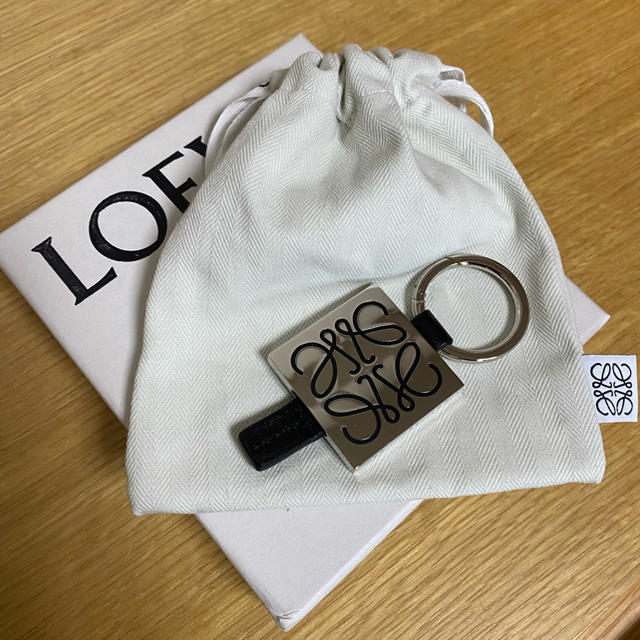 ロエベ　LOEWE キーホルダー