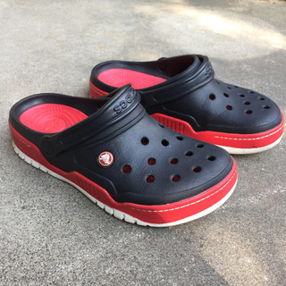 クロックス(crocs)の最終値下げ クロックス(サンダル)