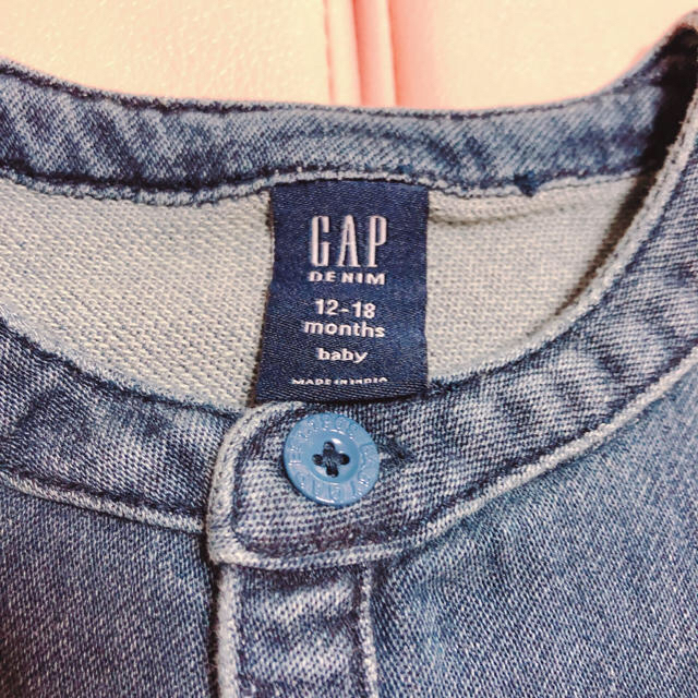 babyGAP(ベビーギャップ)のGAP★デニムカバーオール★80 キッズ/ベビー/マタニティのベビー服(~85cm)(カバーオール)の商品写真