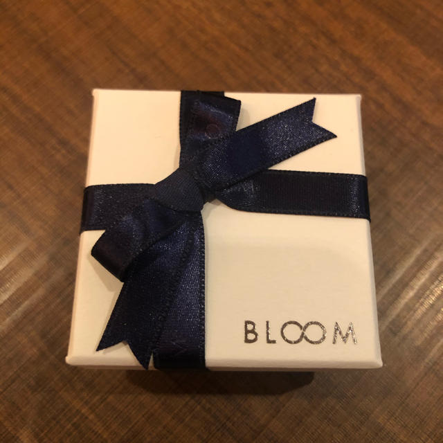 ピアス　新品未使用　bloom