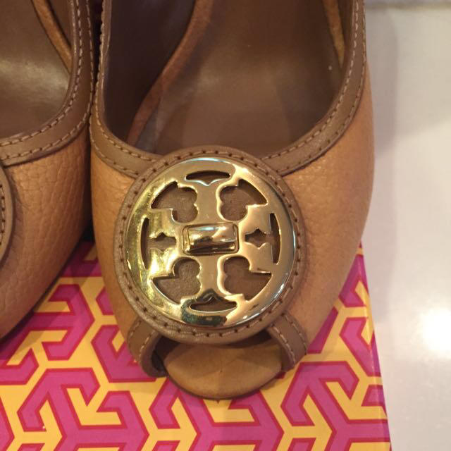 Tory Burch(トリーバーチ)の未使用❤️トリーバーチ パンプス レディースの靴/シューズ(ハイヒール/パンプス)の商品写真