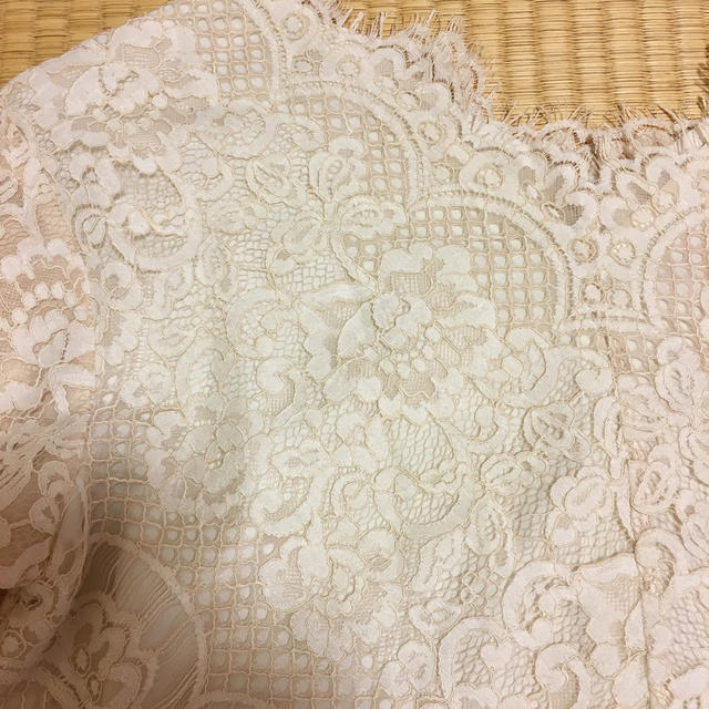 natural couture(ナチュラルクチュール)のぴー様専用！ナチュラルクチュール レースブラウス レディースのトップス(シャツ/ブラウス(長袖/七分))の商品写真