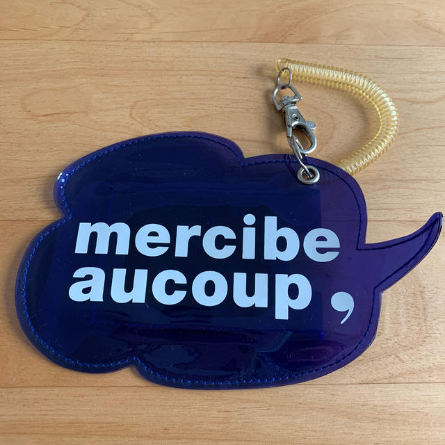 mercibeaucoup(メルシーボークー)のmercibeaucoup, パスケース レディースのファッション小物(名刺入れ/定期入れ)の商品写真