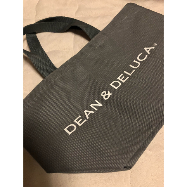 DEAN & DELUCA(ディーンアンドデルーカ)のDEAN & DELUCA トートバッグ チャコールグレー S レディースのバッグ(トートバッグ)の商品写真