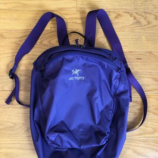 アークテリクス(ARC'TERYX)のArc’teryx  INDEX15  パープル 中古！！(リュック/バックパック)