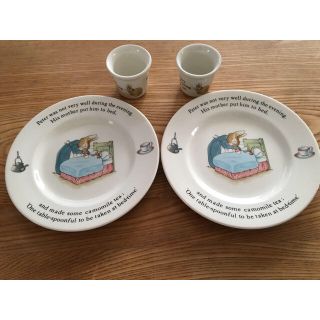 ウェッジウッド(WEDGWOOD)のウエッジウッド　ピーターラビット　プレート　エッグスタンド(食器)