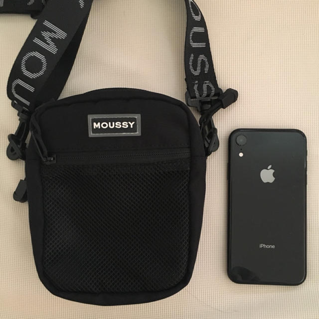 moussy(マウジー)のmoussy ショルダーバッグ レディースのバッグ(ショルダーバッグ)の商品写真