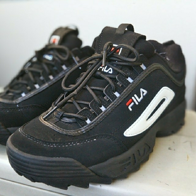 FILA(フィラ)のFILAスニーカー26.5cm メンズの靴/シューズ(スニーカー)の商品写真