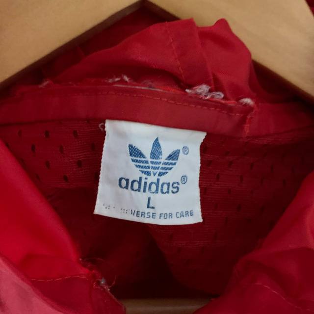 adidas(アディダス)のadidas ウインドブレーカー  古着 メンズのジャケット/アウター(ナイロンジャケット)の商品写真